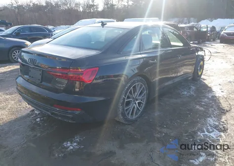 2022 Audi A6 Premium Plus 55 Tfsi Quattro S Tronic z USA, uszkodzony, nr VIN WAUL2BF2XNN059186